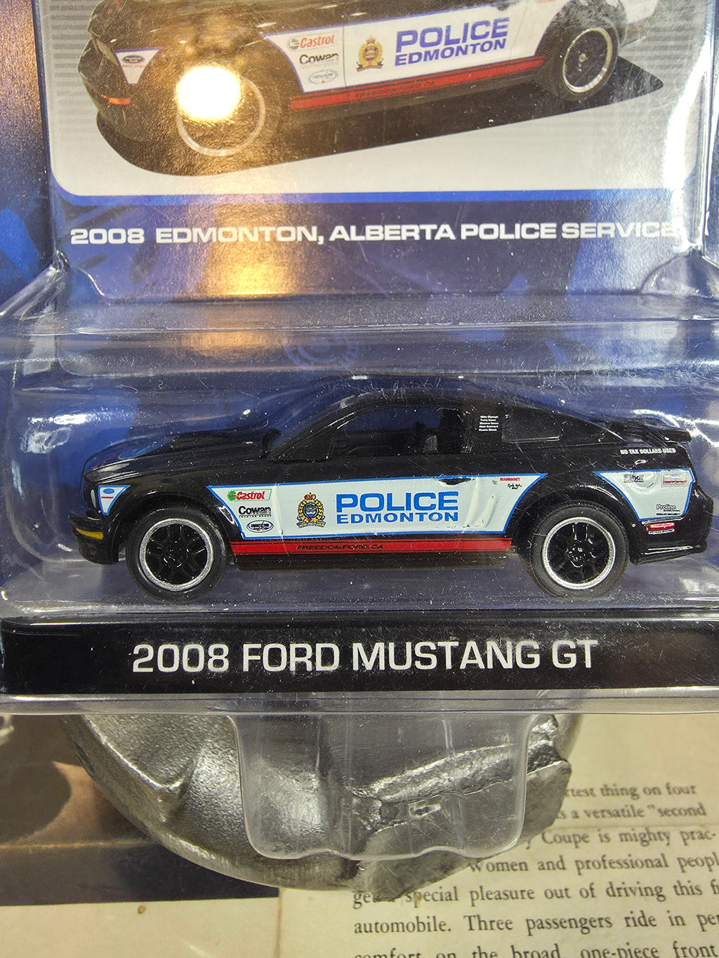 Greenlight Hot Pursuit 1:64 2008 Ford Mustang GT Police Edmonton Alberta