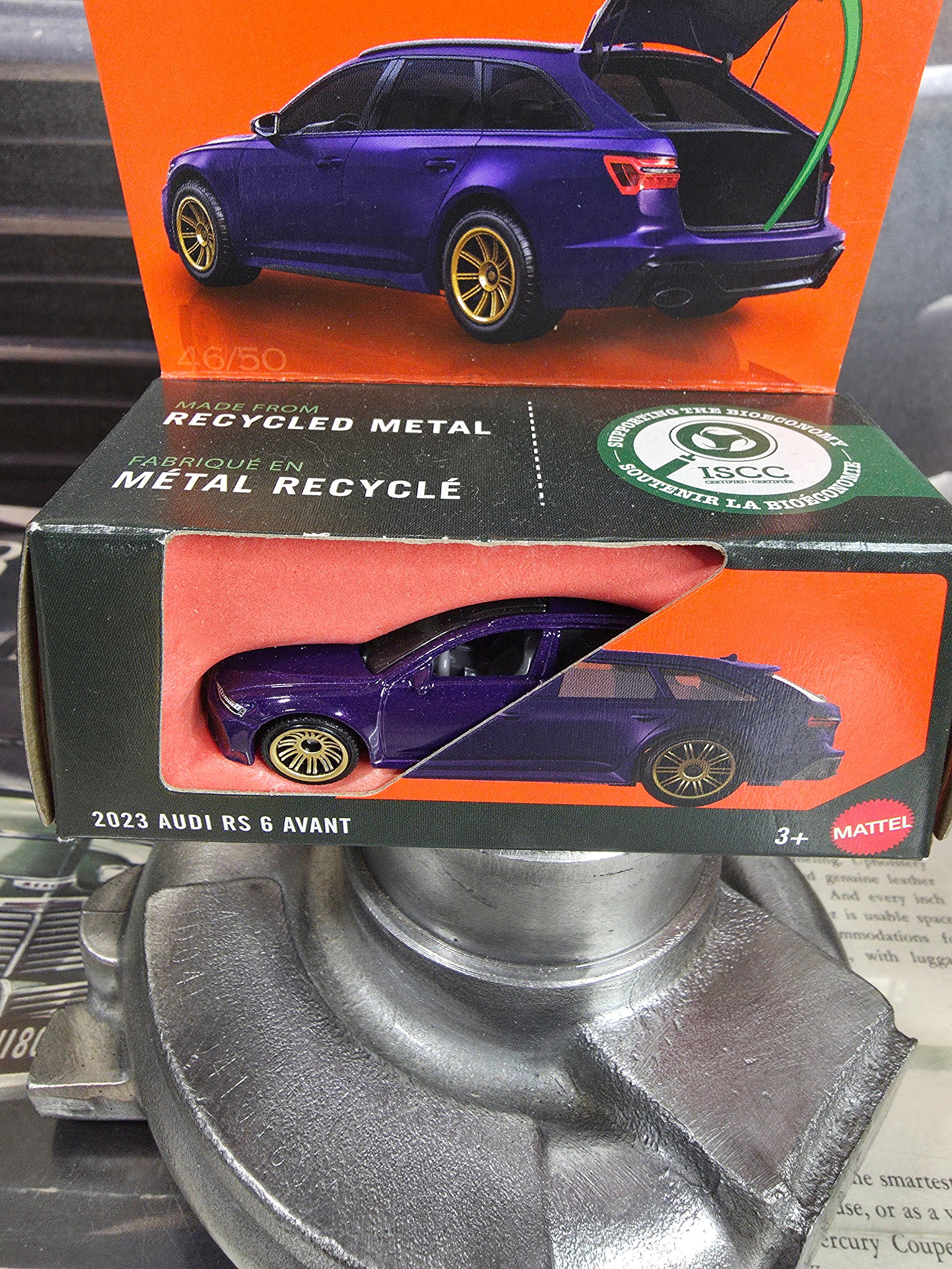 Matchbox Moving Parts 2023 Audi RS 6 Avant Purple