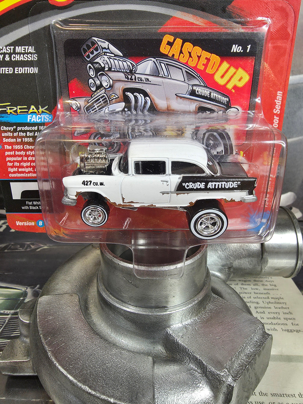Johnny Lightning Street Freaks 1955 Chevy Bel Air 2-Door Sedan