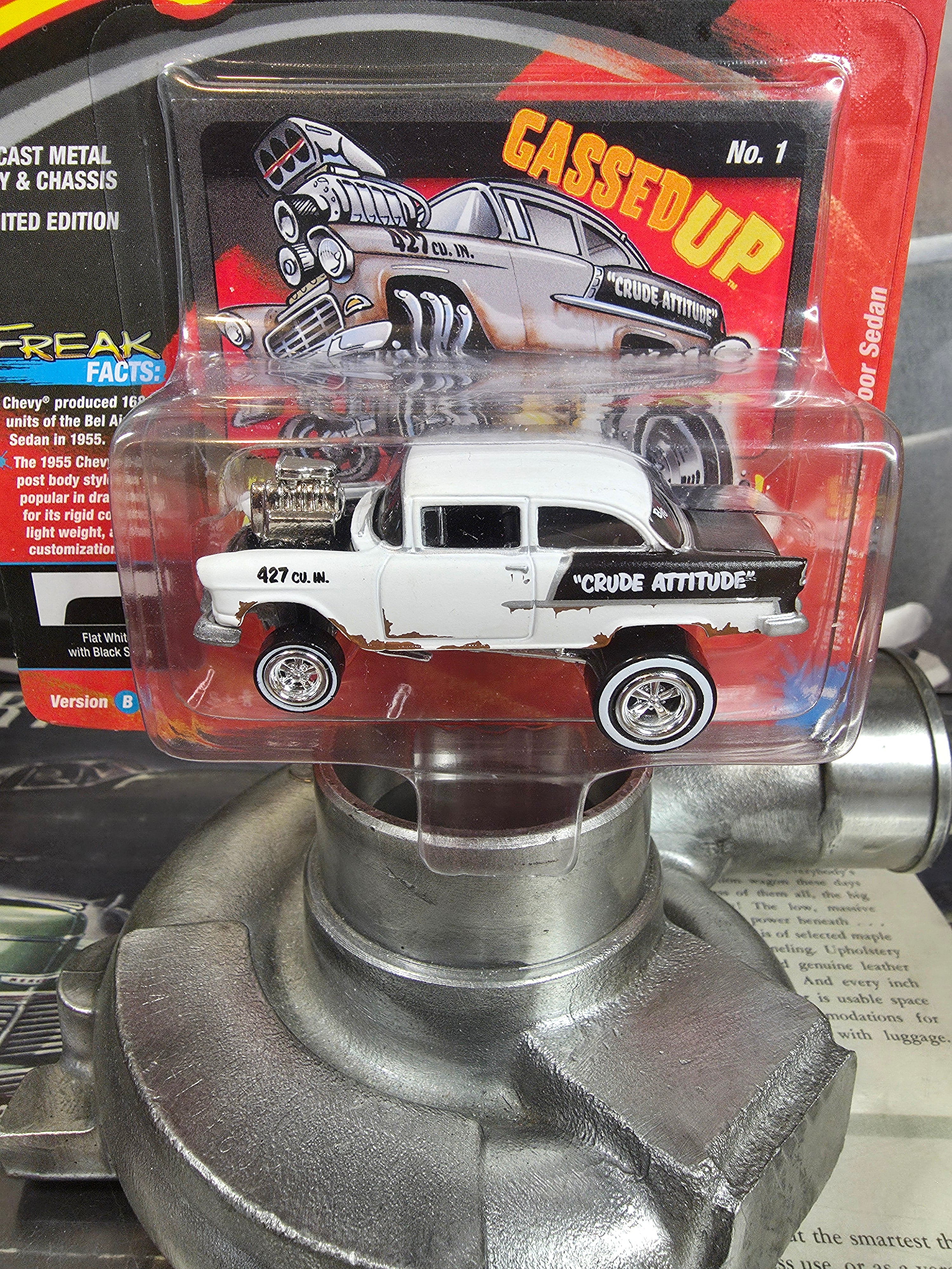 Johnny Lightning Street Freaks 1955 Chevy Bel Air 2-Door Sedan