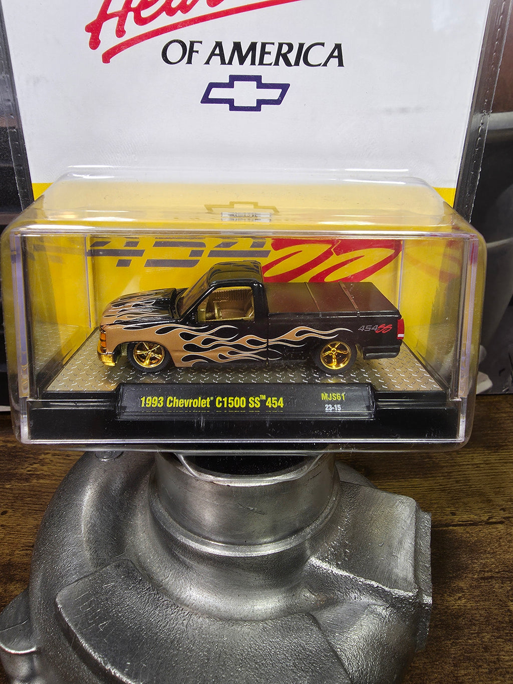 Chase M2 Machines 1:64 MiJo Exclusives Chevrolet C1500 SS454 Pickup 1993 LTD