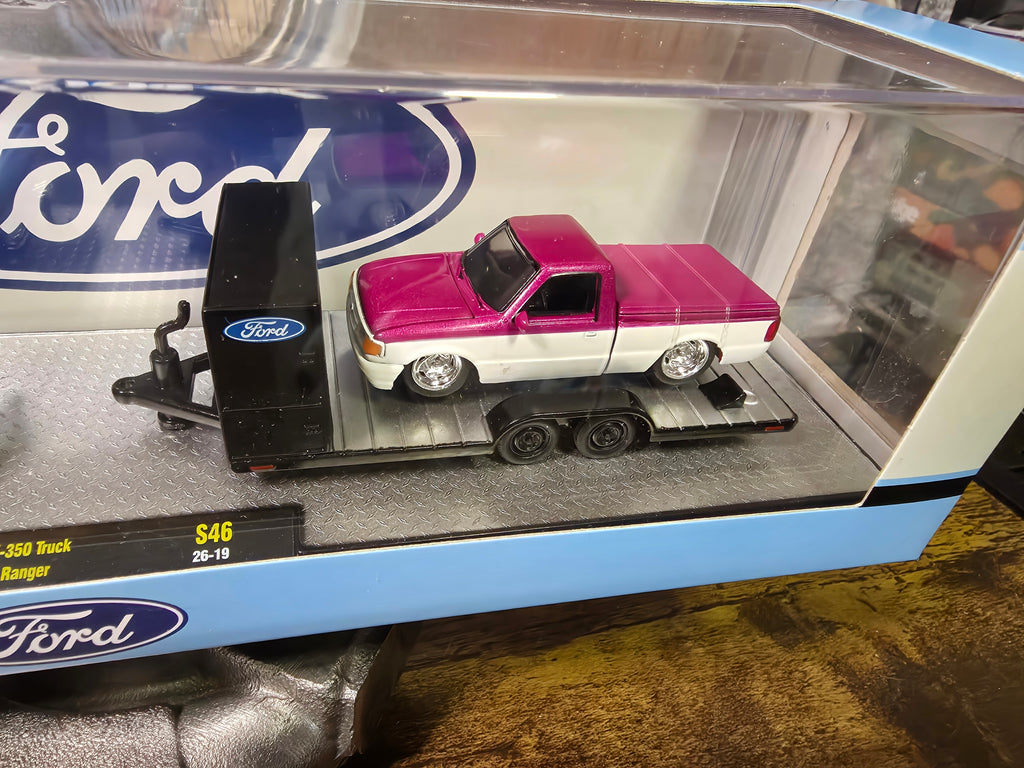 M2 Machines Auto Haulers 1987 Ford F-350 Dually Truck & 1995 Ford Ranger S46