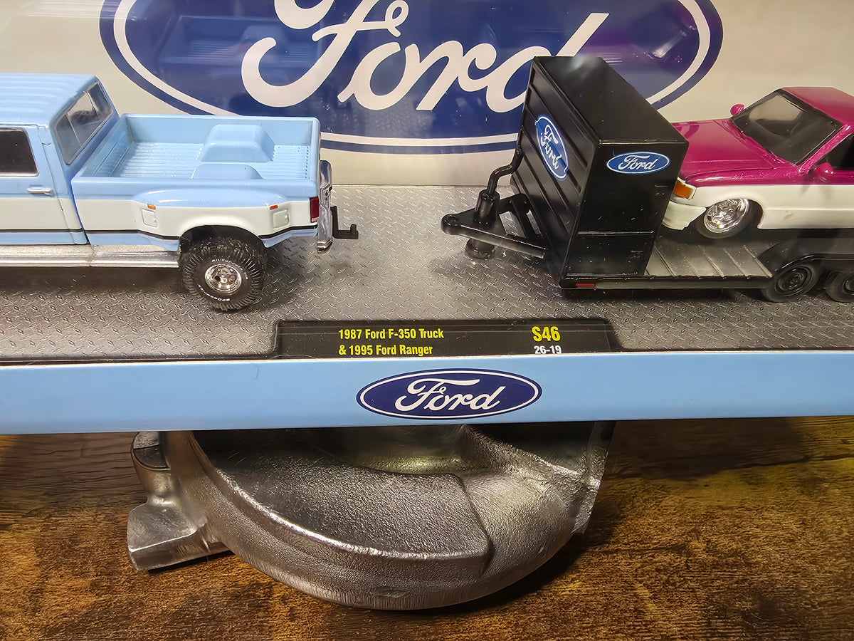 M2 Machines Auto Haulers 1987 Ford F-350 Dually Truck & 1995 Ford Ranger S46