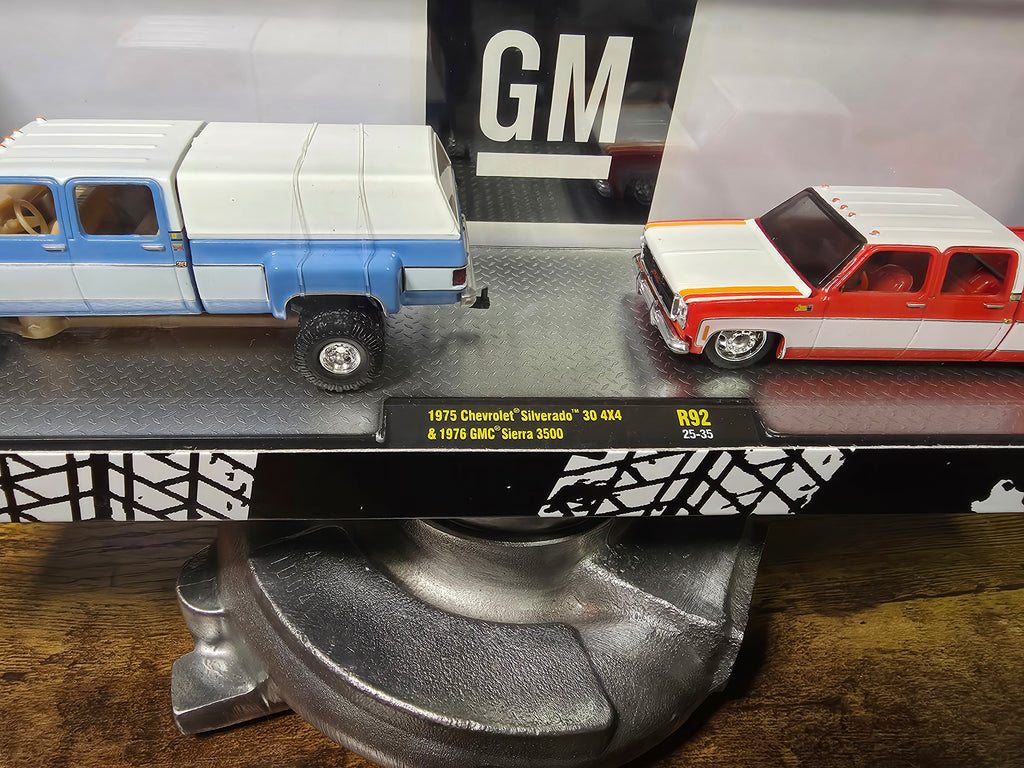 M2 Machines 1975 Chevrolet Silverado 30 4X4 & 1976 GMC Sierra 3500 R92