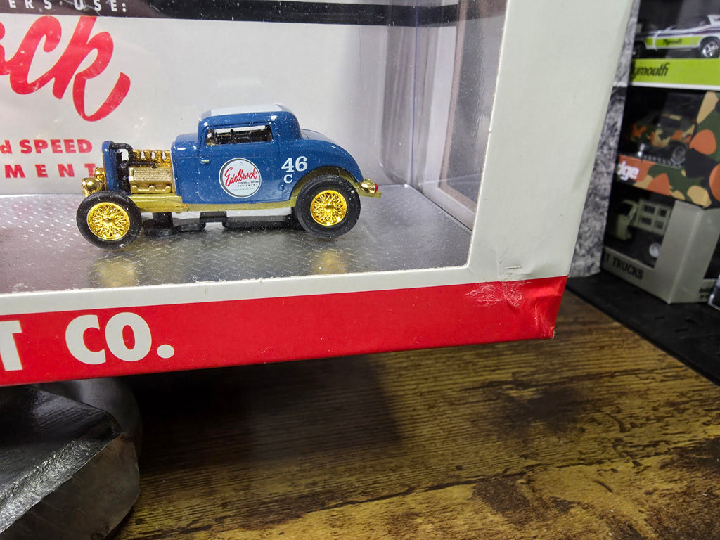 Chase M2 Machines 1:64 Edelbrock Equipment Co. Ford 3-Car Set 36000-HS02