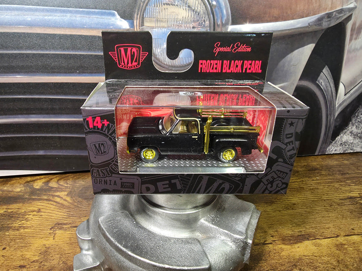 M2 Machines CHASE 2024 Frozen Black Pearl 1978 Dodge Adventurer 150 Truck WMTS20