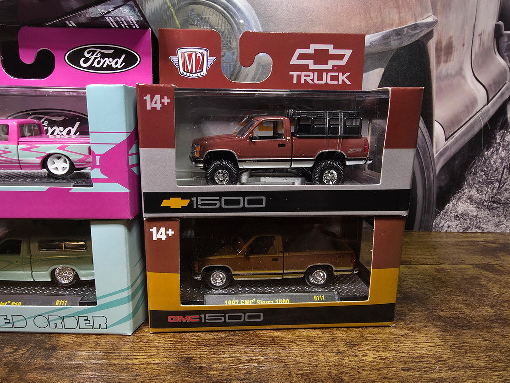 M2 Machines Set of 6 Trucks 32500-111 (SEALED CASE)